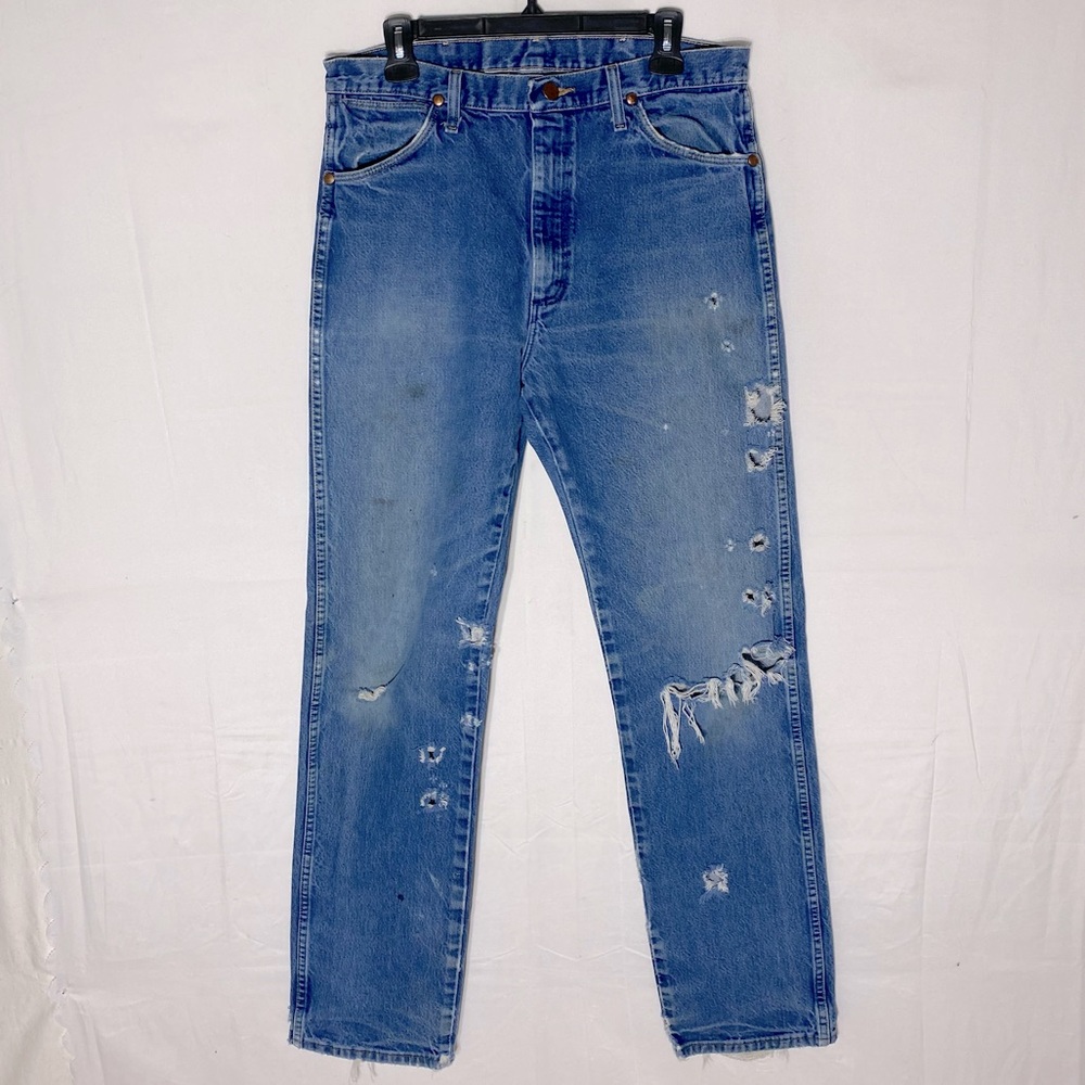 Vintage Wrangler Heavily Distressed Destroyed Blue Denim Work Jeans 32 Thrashed